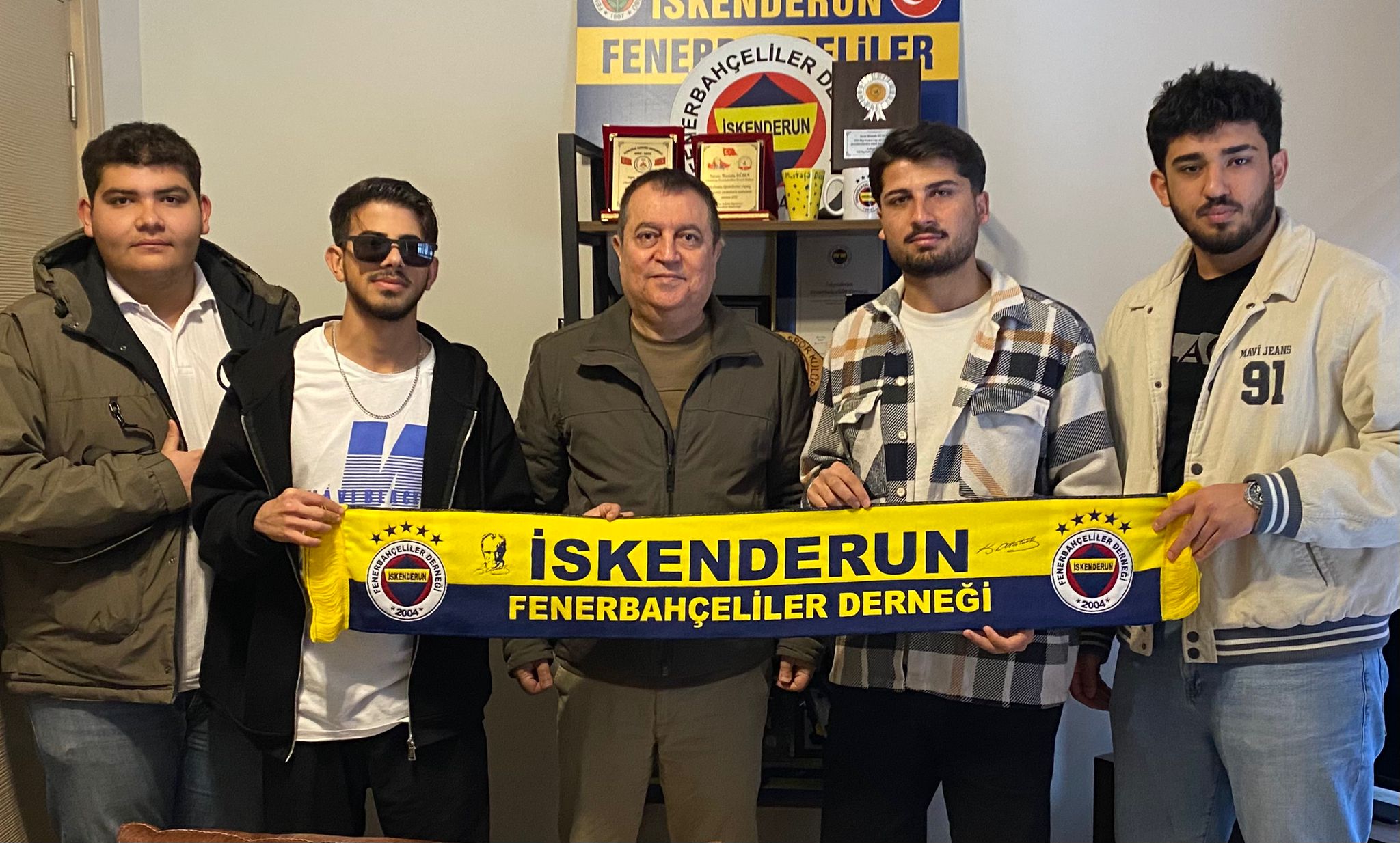İSTE Ünifeb’den İskenderun Fenerbahçeliler Derneği’ne ziyaret