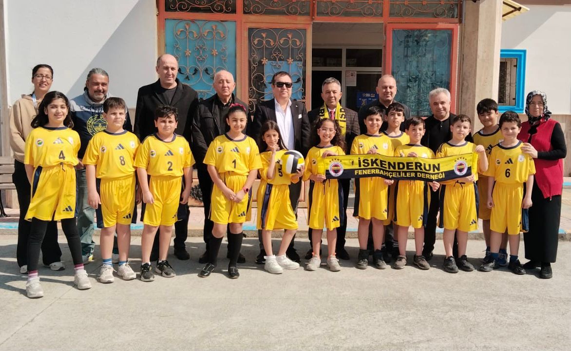 İSKENDERUN FENERBAHÇELİLER DERNEĞİ’NDEN EĞİTİME SPOR DESTEĞİ…